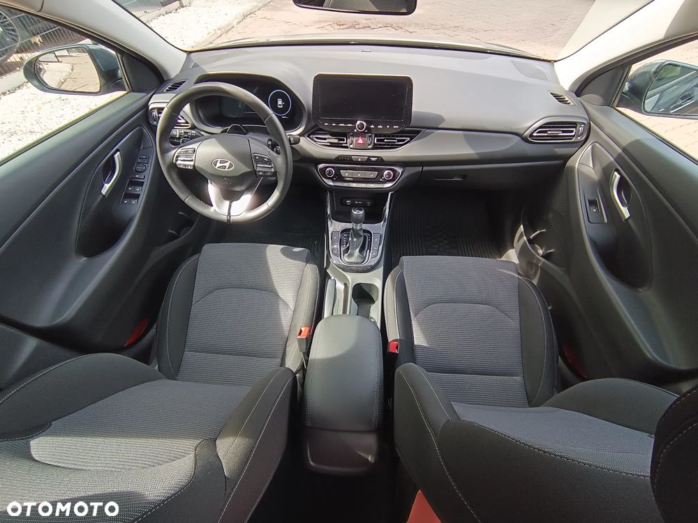 Hyundai i30 1.6 T-GDI Modern DCT - 20