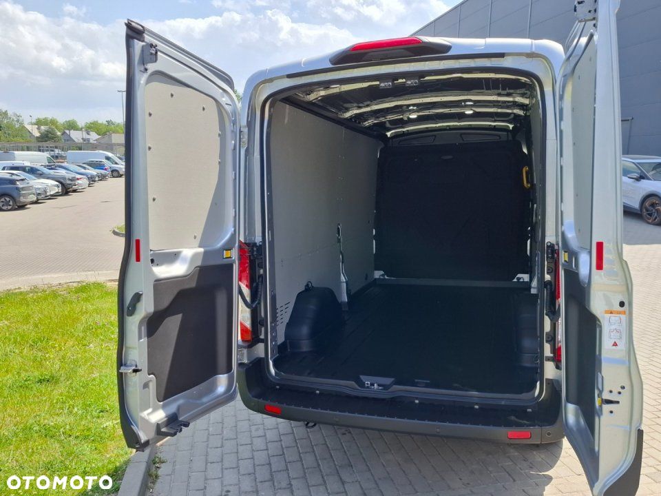 Ford Transit - 4