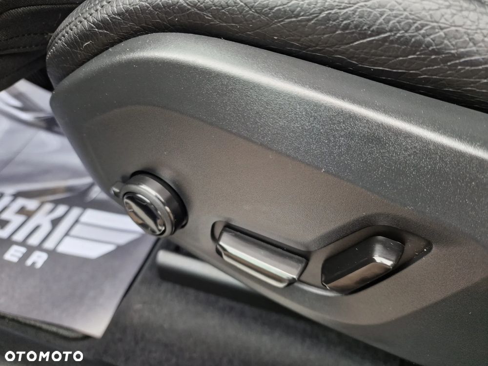 Volvo XC 60 D4 Geartronic Inscription - 36