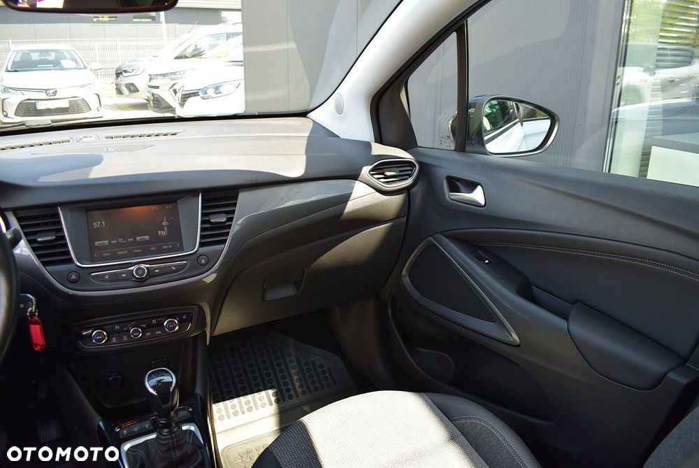 Opel Crossland - 22