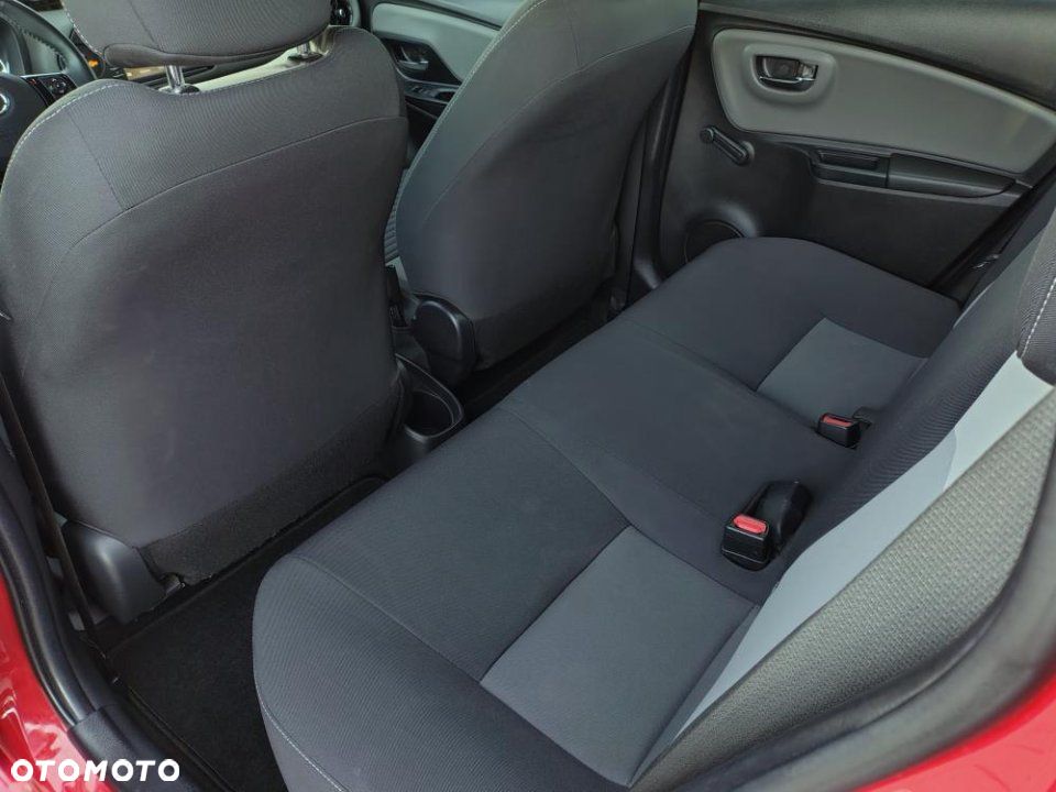 Toyota Yaris - 13