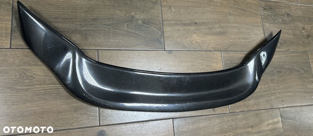 MERCEDES W212 LIFT LOTKA BAGAZNIKA CARBON - 1