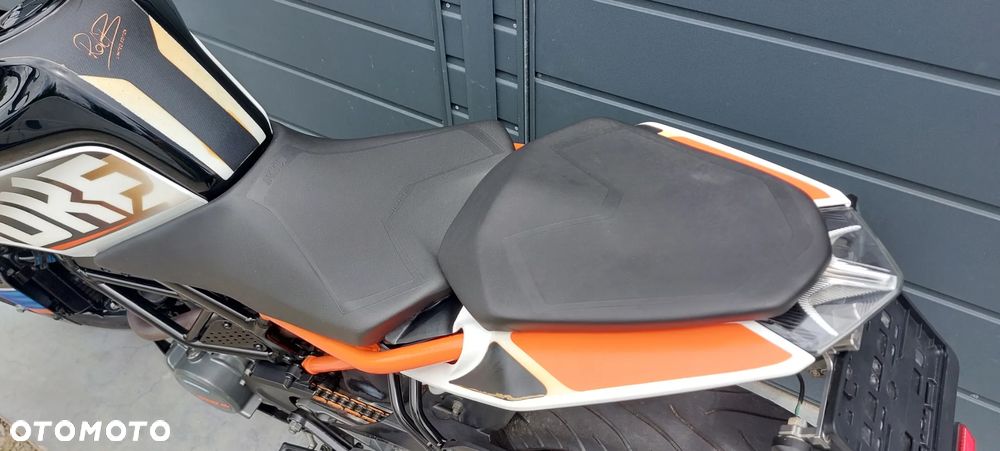 KTM Duke 125 - 16