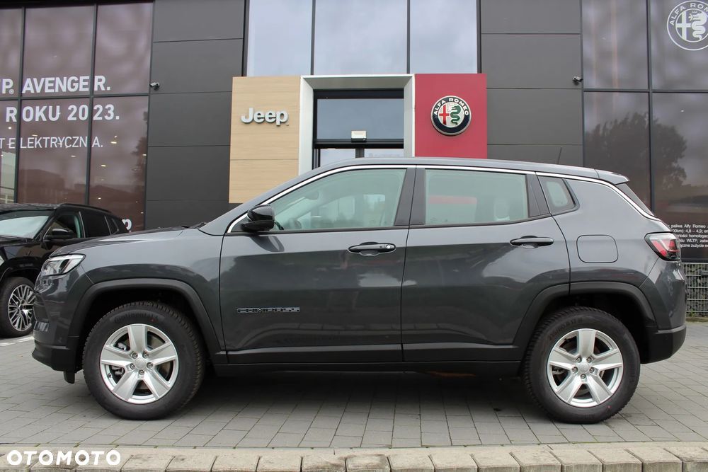 Jeep Compass - 2