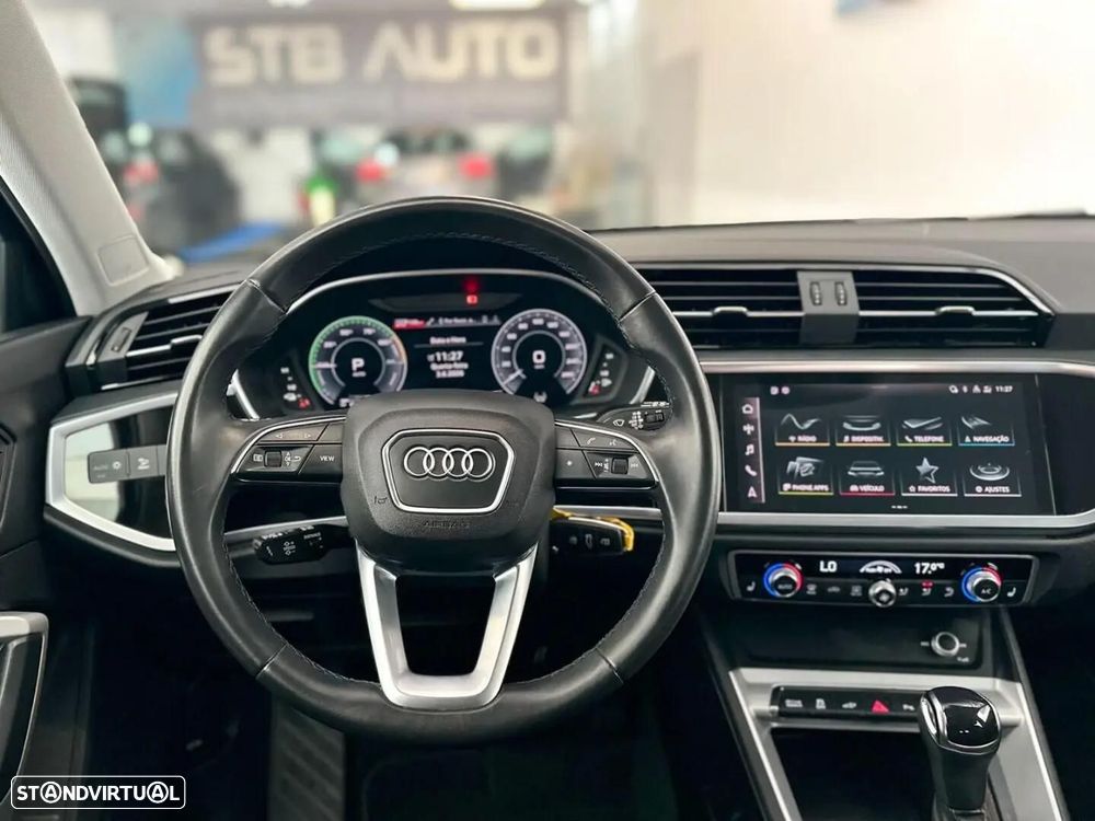 Audi Q3 Sportback - 11