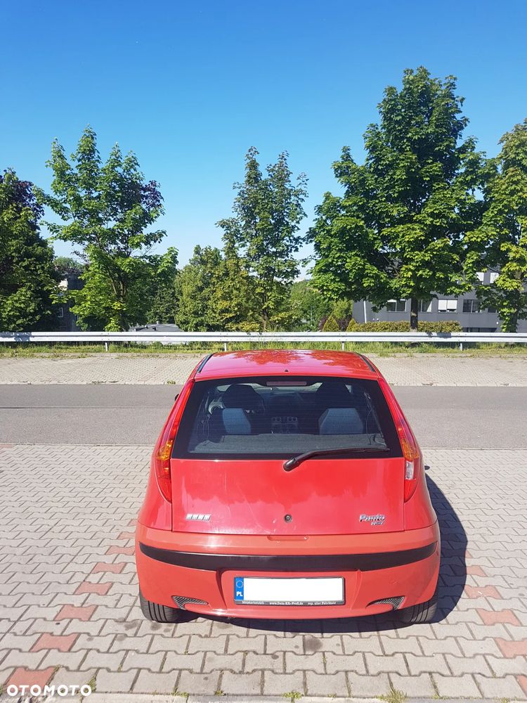 Fiat Punto 16V HGT - 11