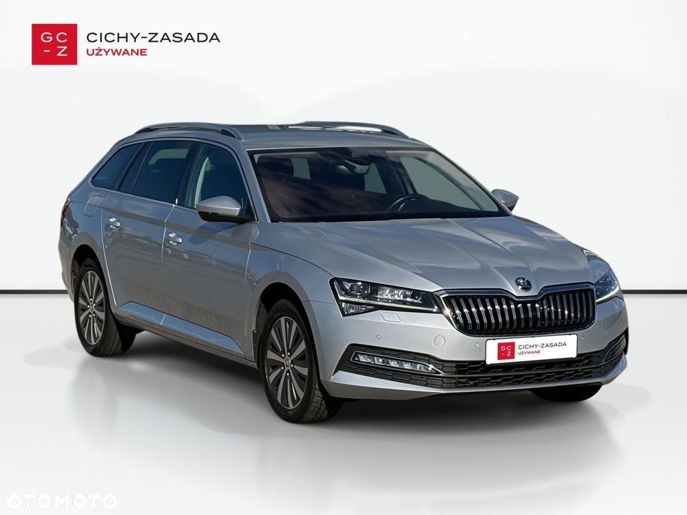 Skoda Superb 2.0 TDI SCR Style DSG - 8
