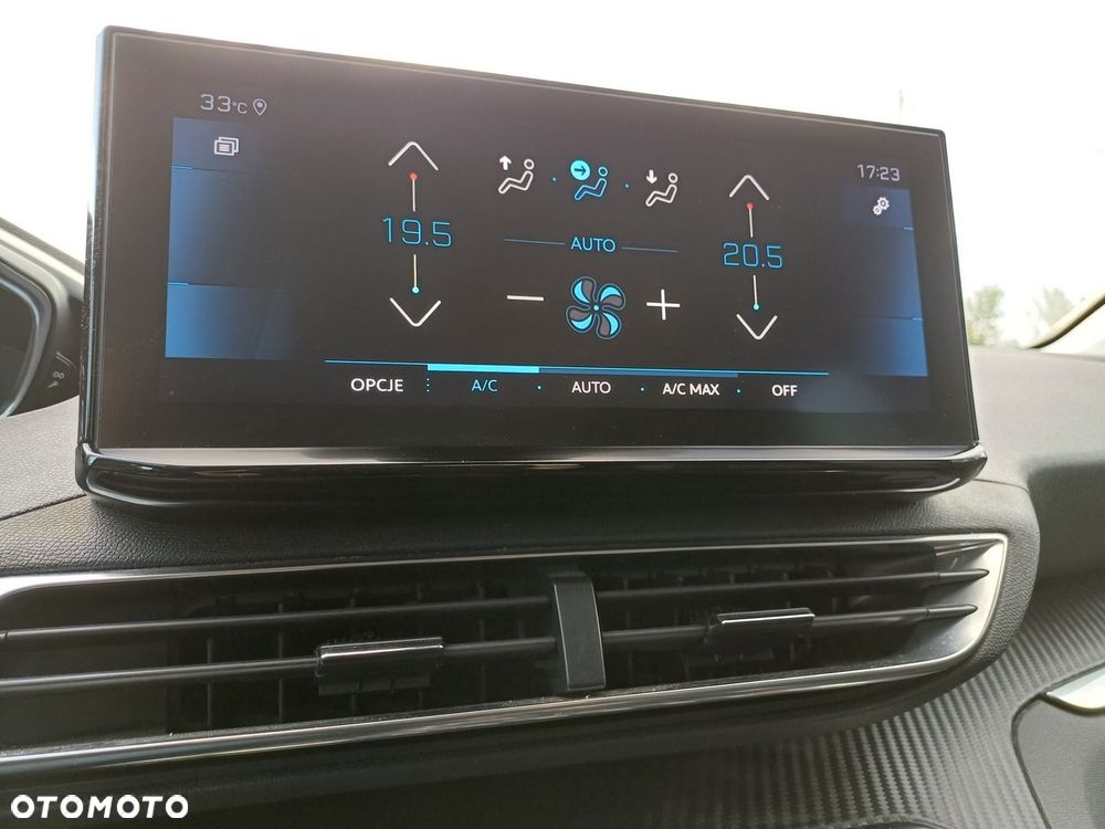 Peugeot 3008 1.2 PureTech Active Pack S&S EAT8 - 22