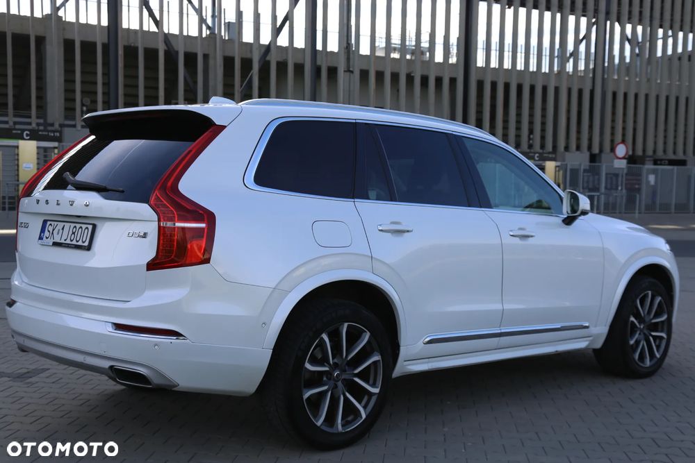 Volvo XC 90 D5 AWD Inscription 7os - 9
