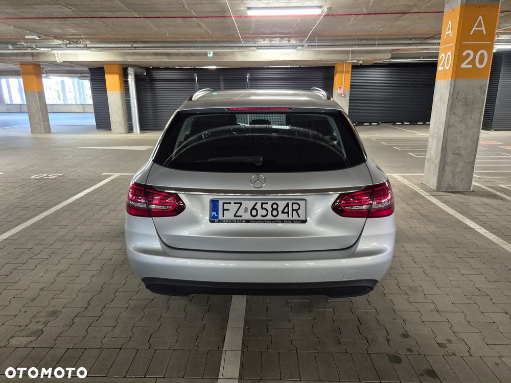 Mercedes-Benz Klasa C 200 d 9G-TRONIC Avantgarde - 22