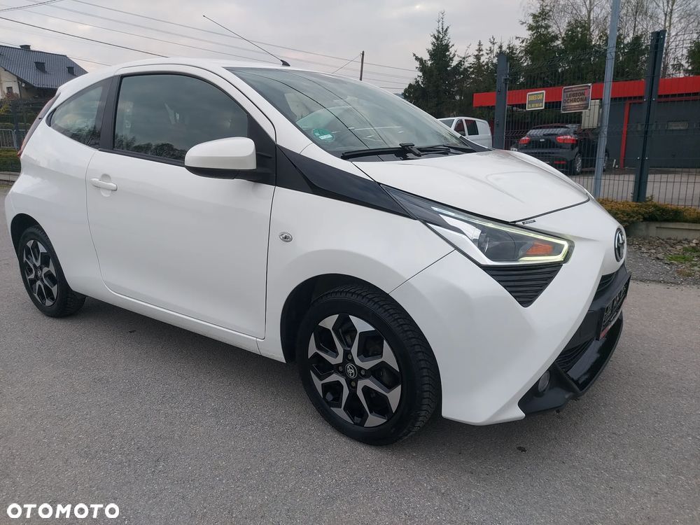Toyota Aygo x-play - 12