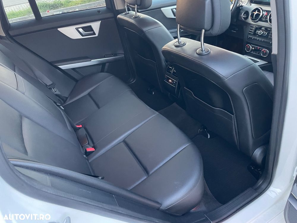 Mercedes-Benz GLK 250 BlueTEC 4Matic 7G-TRONIC - 12