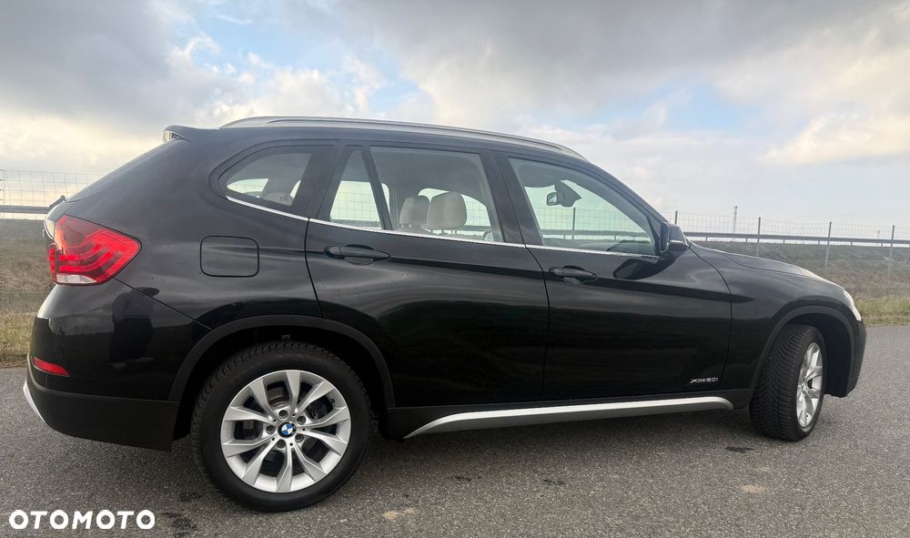 BMW X1 xDrive20i xLine - 20