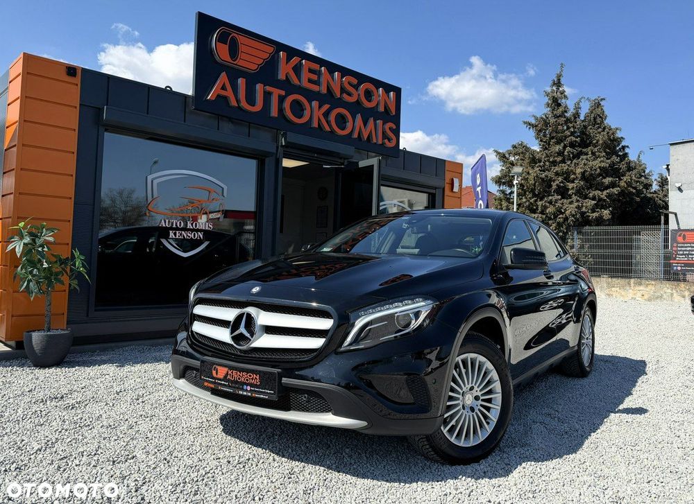 Mercedes-Benz GLA 200 7G-DCT Style - 7