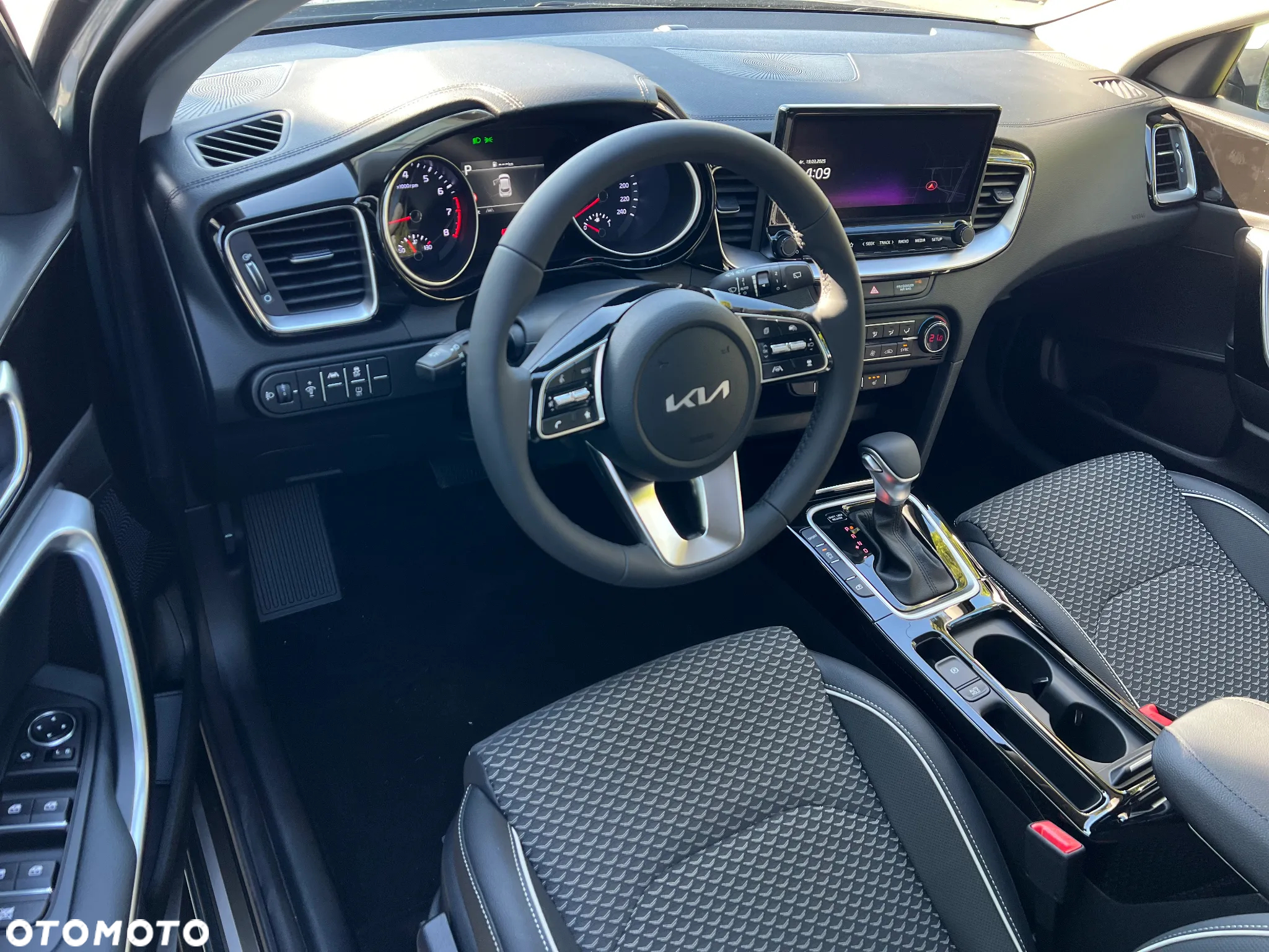 Kia XCeed 1.5 T-GDI L DCT - 6