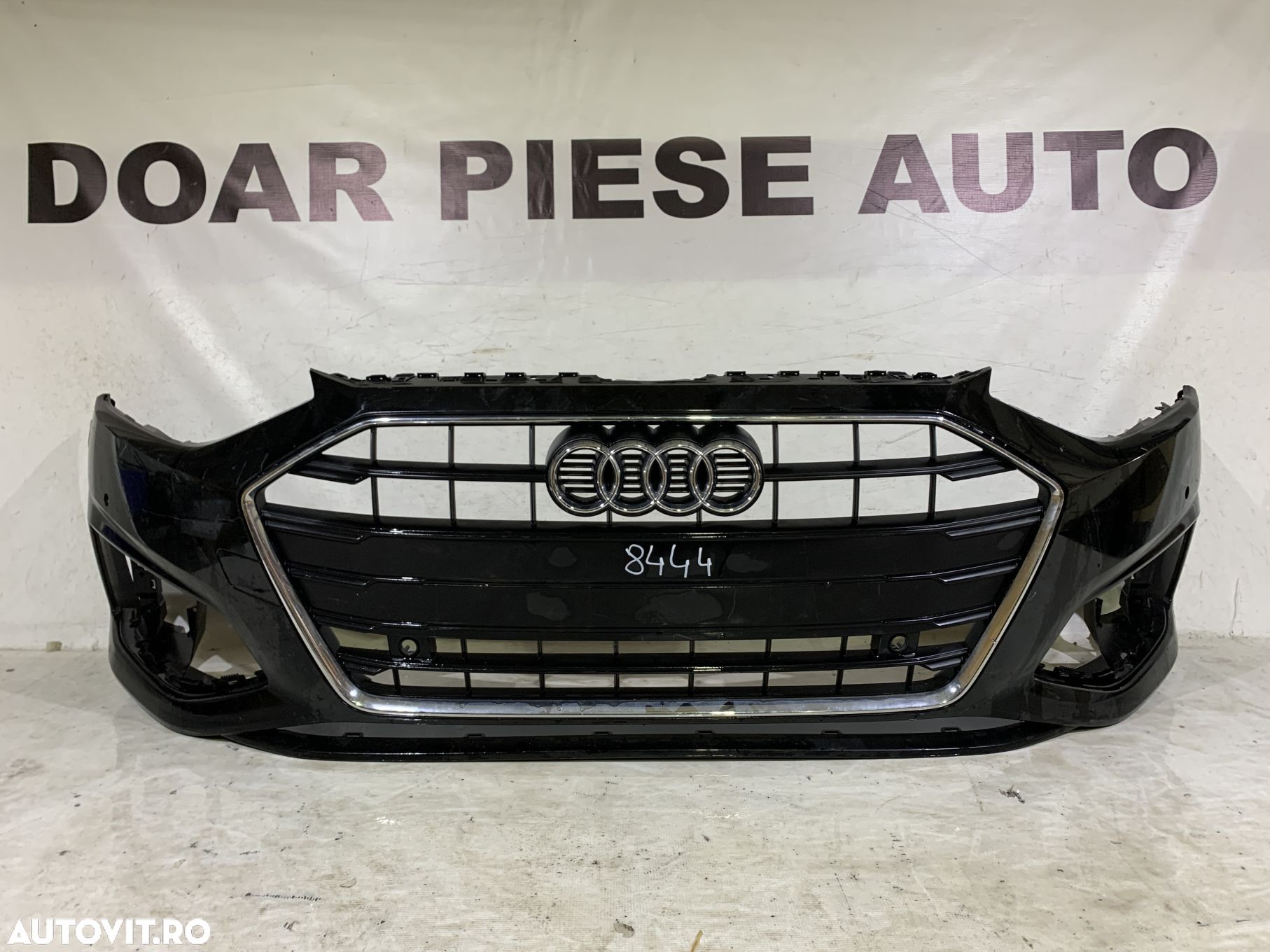 Bara fata Audi A4, B9, facelift, 2020, 2021, 2022, 2023, 2024, cod origine OE 8W0807437AH, cu gauri pentru senzori de parcare. Grila are o dunga pe crom. - 1