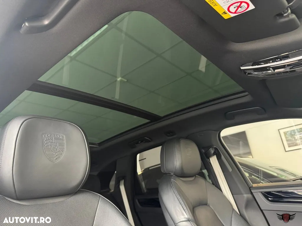 Porsche Cayenne S Tiptronic S Platinum Edition - 9