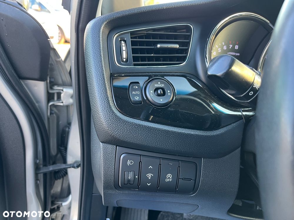 Kia Ceed 1.6 GDI ISG Spirit - 15
