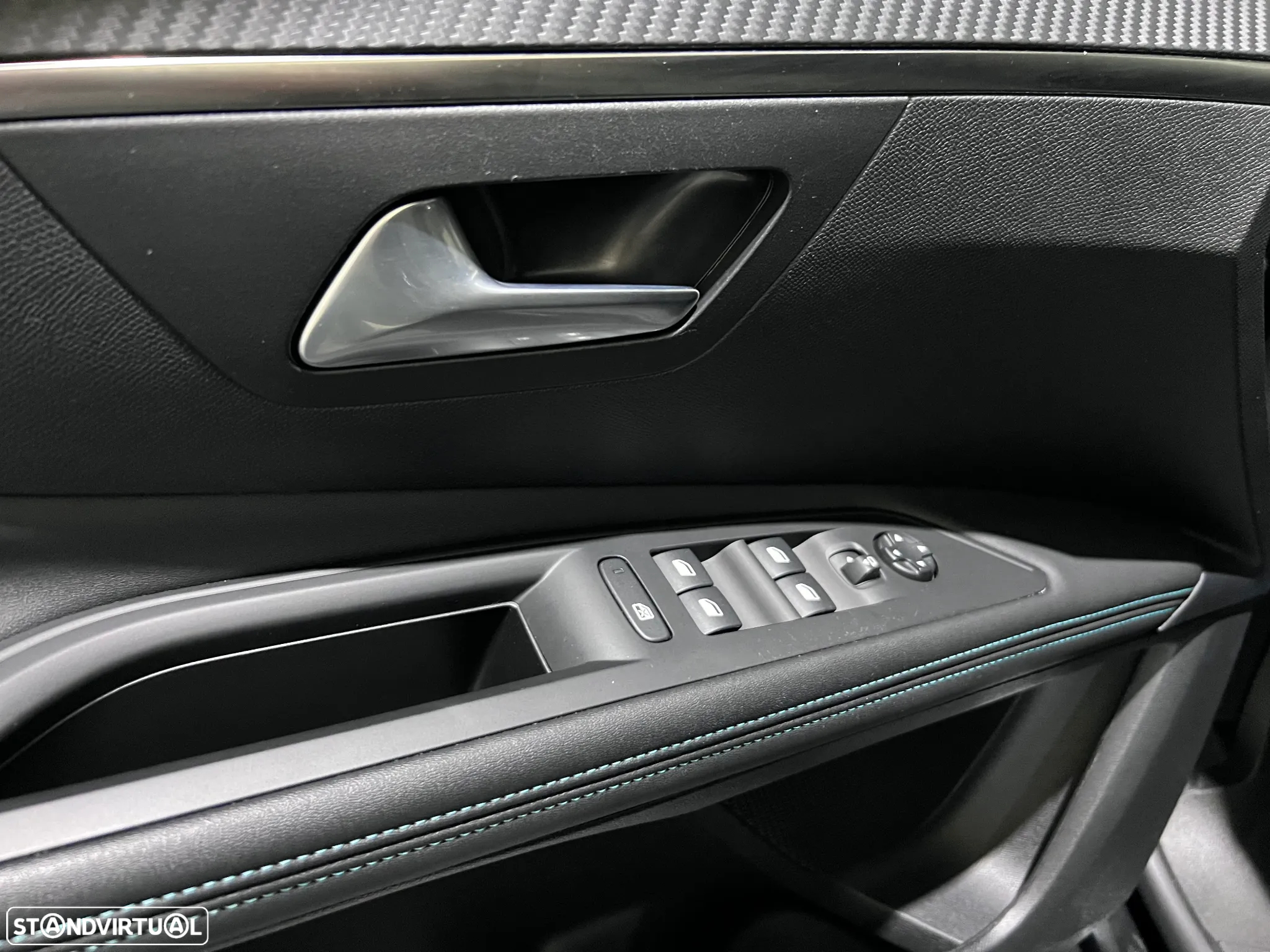 Peugeot 3008 1.2 Hybrid Allure Pack e-DCS6 - 10