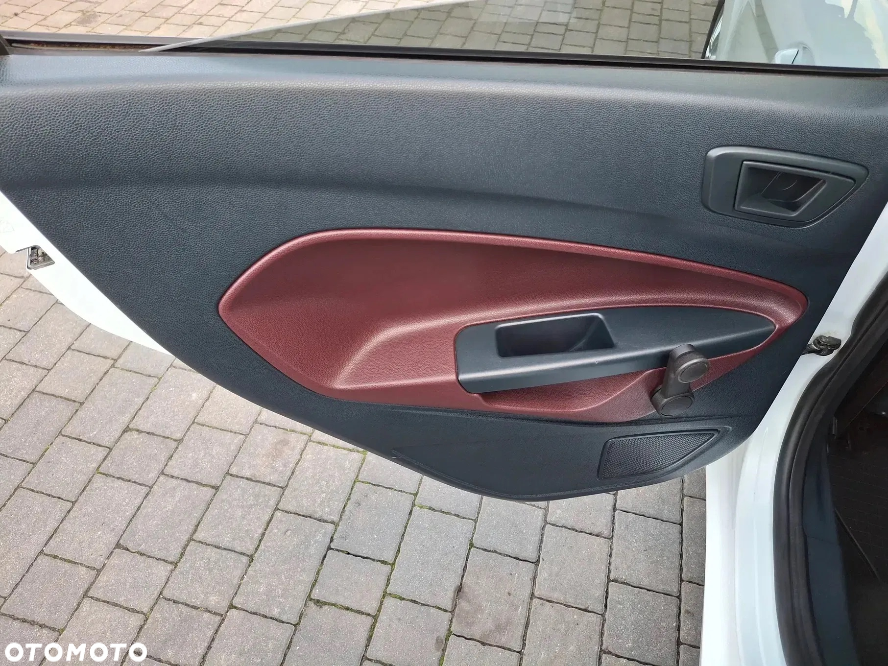 Ford Fiesta 1.4 Titanium - 32