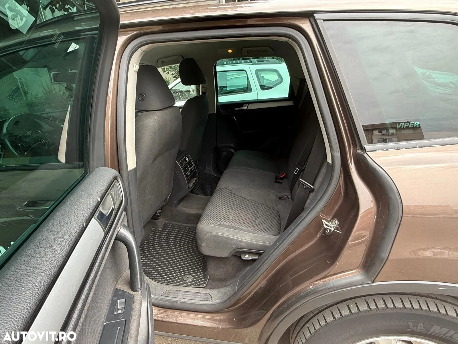 Volkswagen Touareg 3.0 V6 TDI BMT - 12