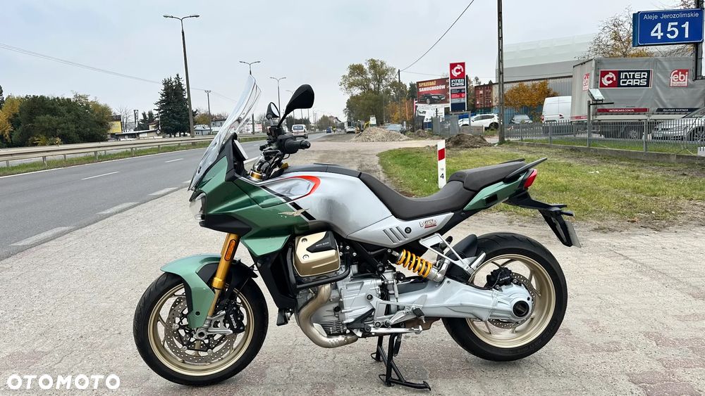 Moto Guzzi V100 Mandello