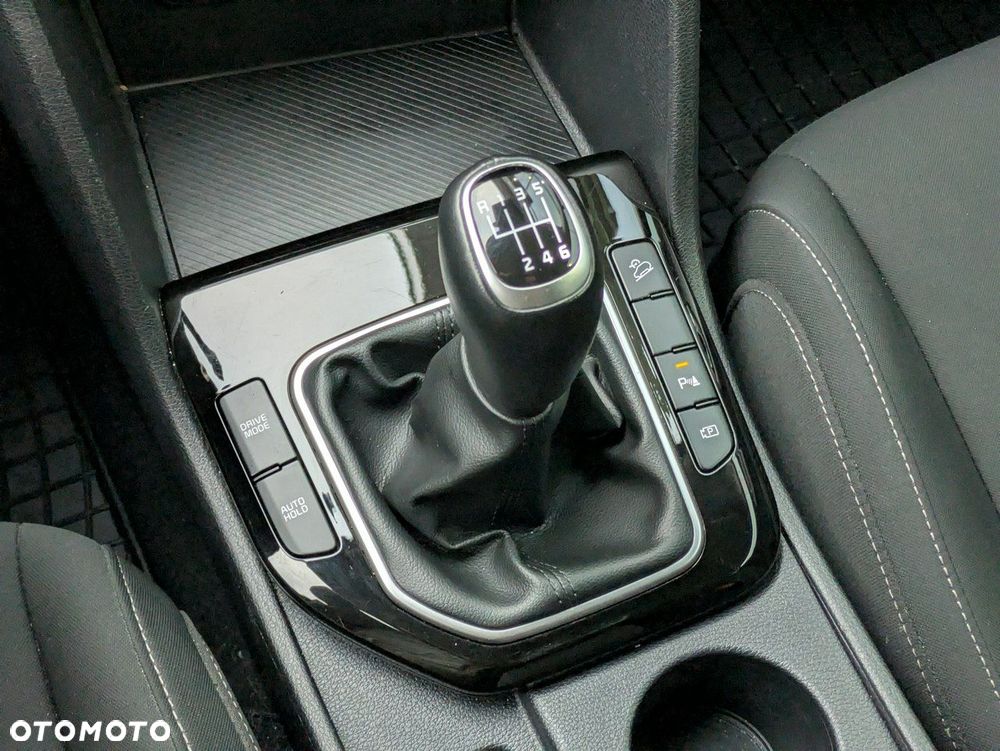 Kia Sportage 1.6 T-GDI L 2WD - 25