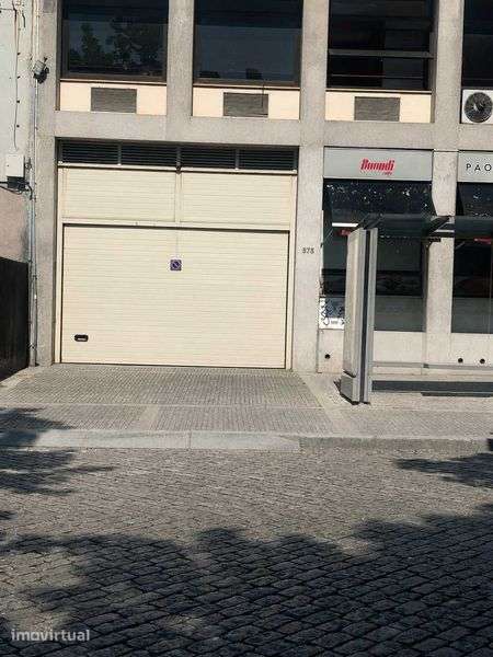 Arrenda-se Lugar de Garagem Duplo - Matosinhos - Grande imagem: 2/2