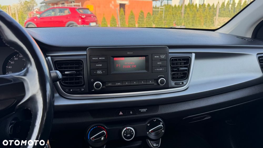 Kia Rio 1.2 Edition 7 - 22