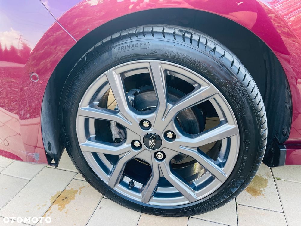 Ford Fiesta 1.0 EcoBoost S&S ST-LINE - 11