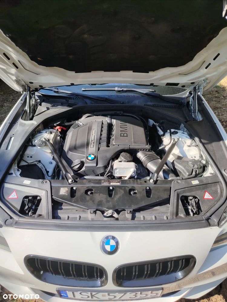 BMW Seria 5 535i Sport-Aut - 13