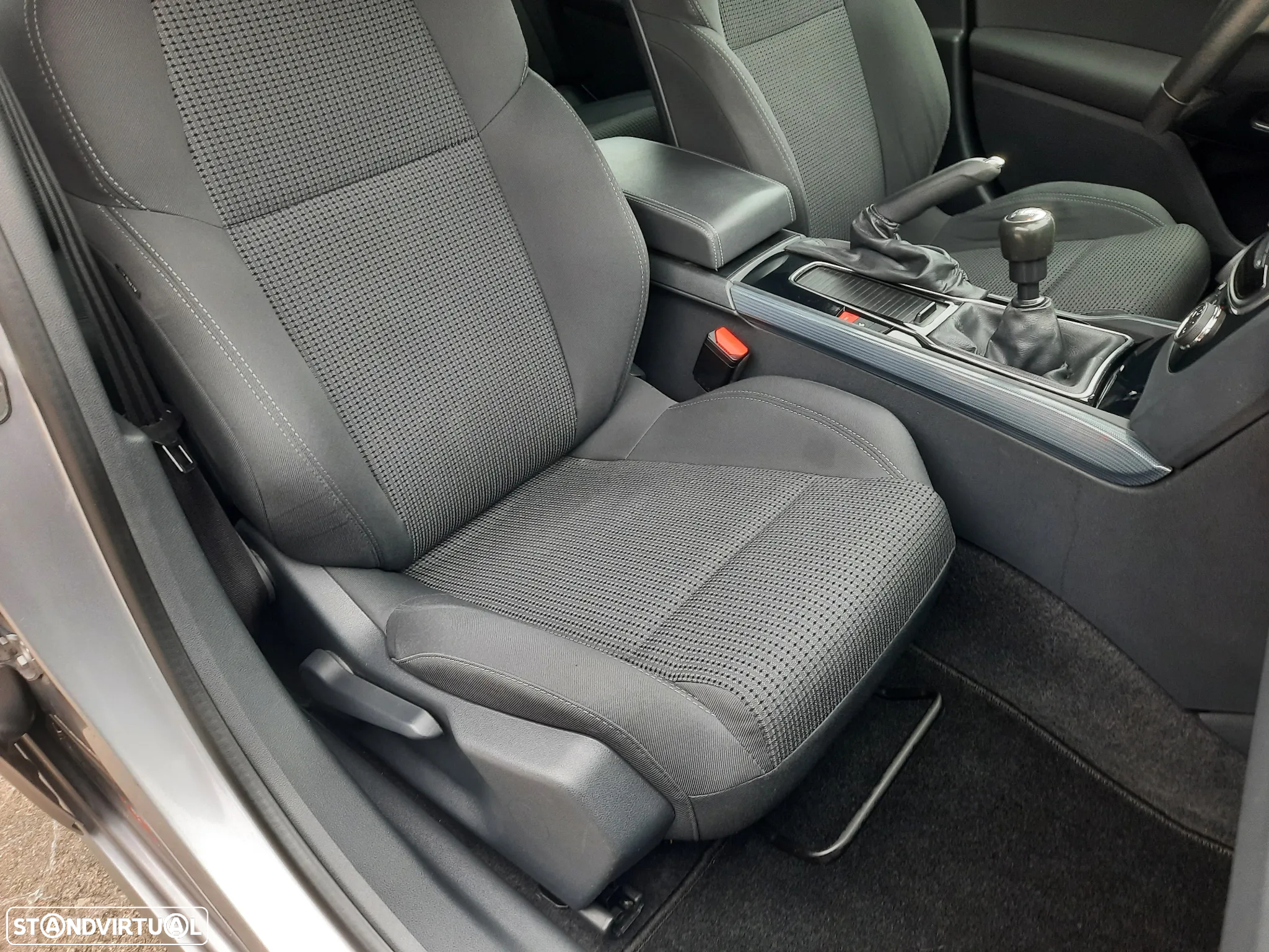 Peugeot 508 SW 1.6 BlueHDi Access P.Business - 34