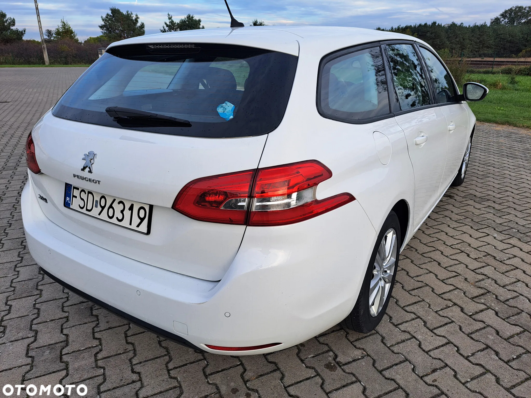 Peugeot 308 1.2 PureTech Access S&S - 4