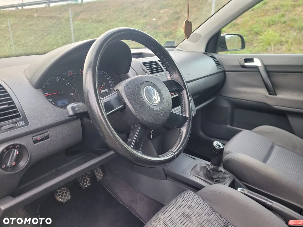 Volkswagen Polo 1.4 TDI Highline - 5