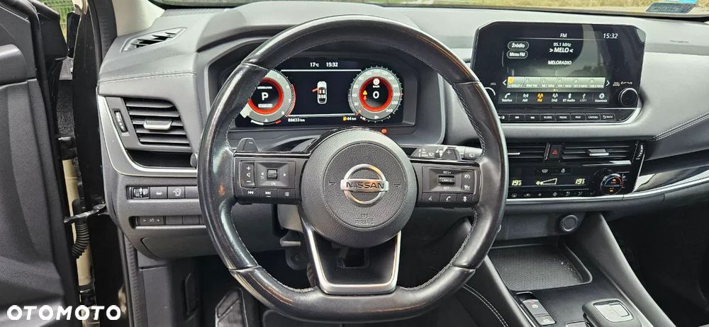 Nissan Qashqai 1.3 DIG-T MHEV N-Connecta Xtronic - 16