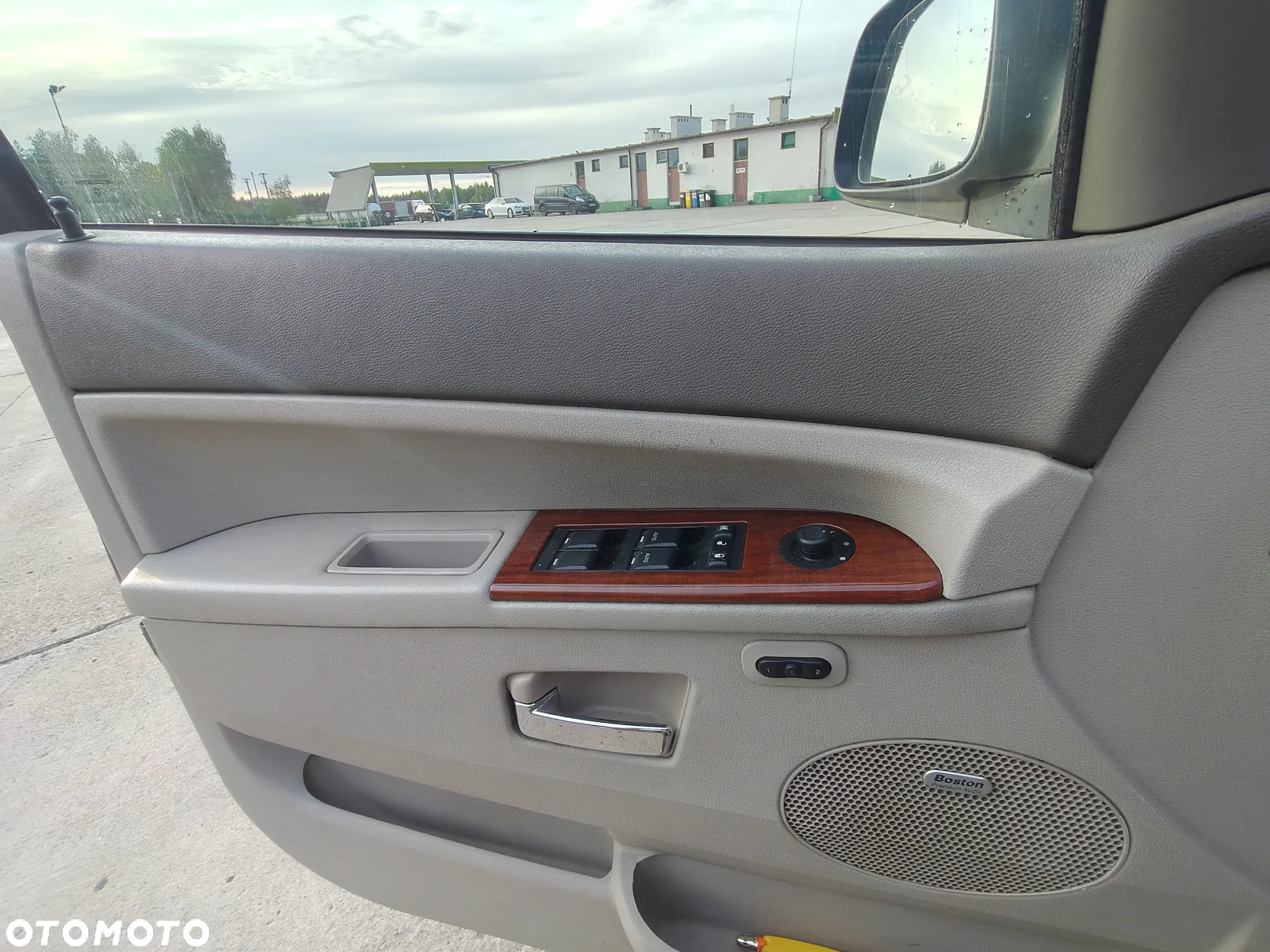 Jeep Grand Cherokee 4.7 V8 Limited - 16