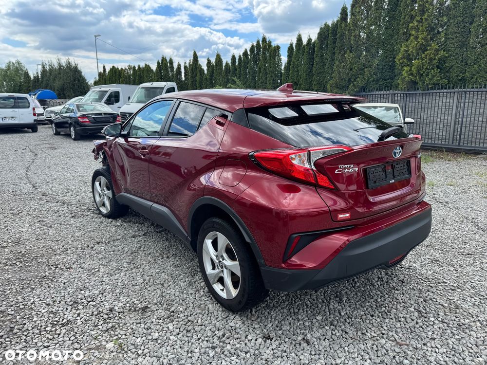 Toyota C-HR - 3