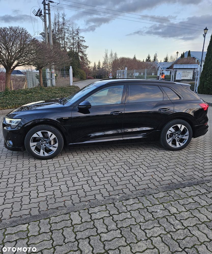 Audi e-tron 50 Quattro Advanced - 16