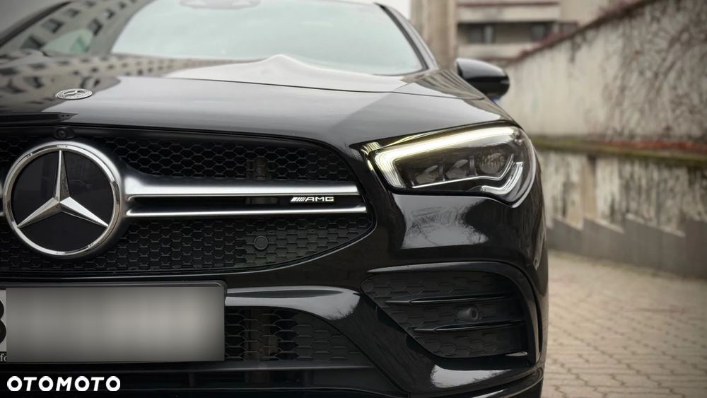 Mercedes-Benz CLA - 4