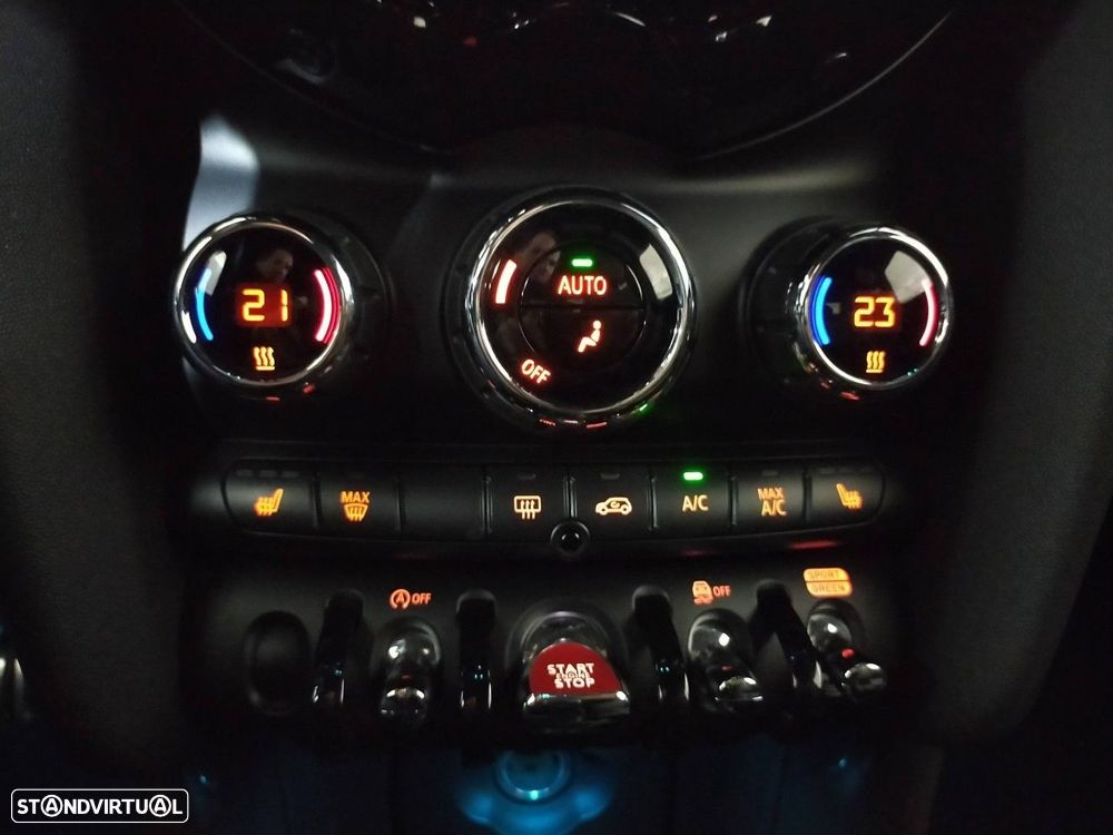 MINI 3 Portas Cooper Aut. JCW - 29