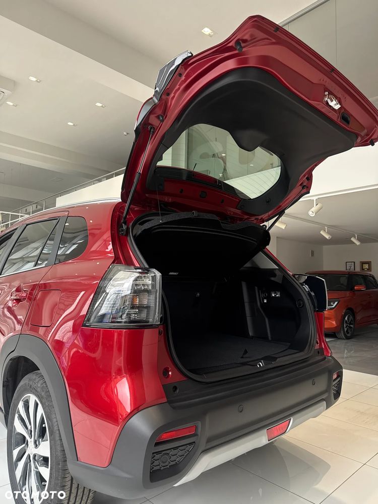 Suzuki S-Cross 1.4 BoosterJet mHEV Elegance SP - 12