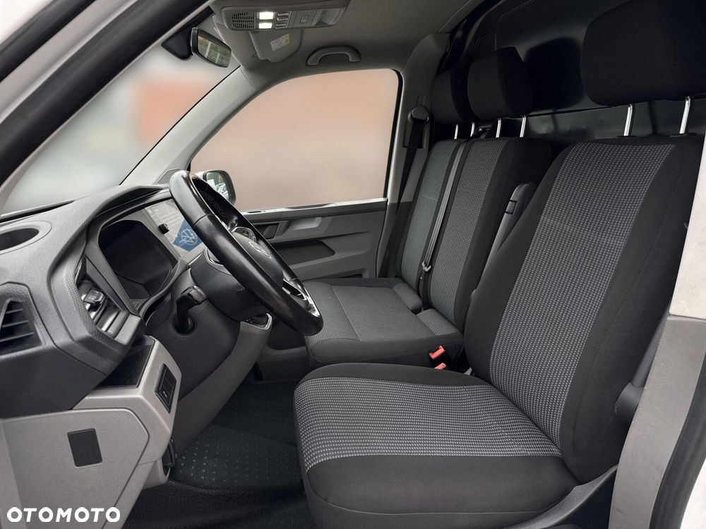 Volkswagen Transporter DSG 150KM - 9