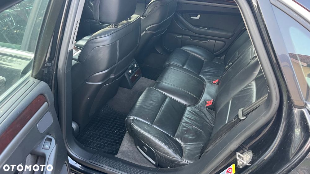 Audi A8 3.7 Quattro - 7