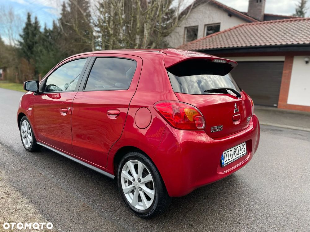 Mitsubishi Space Star - 8