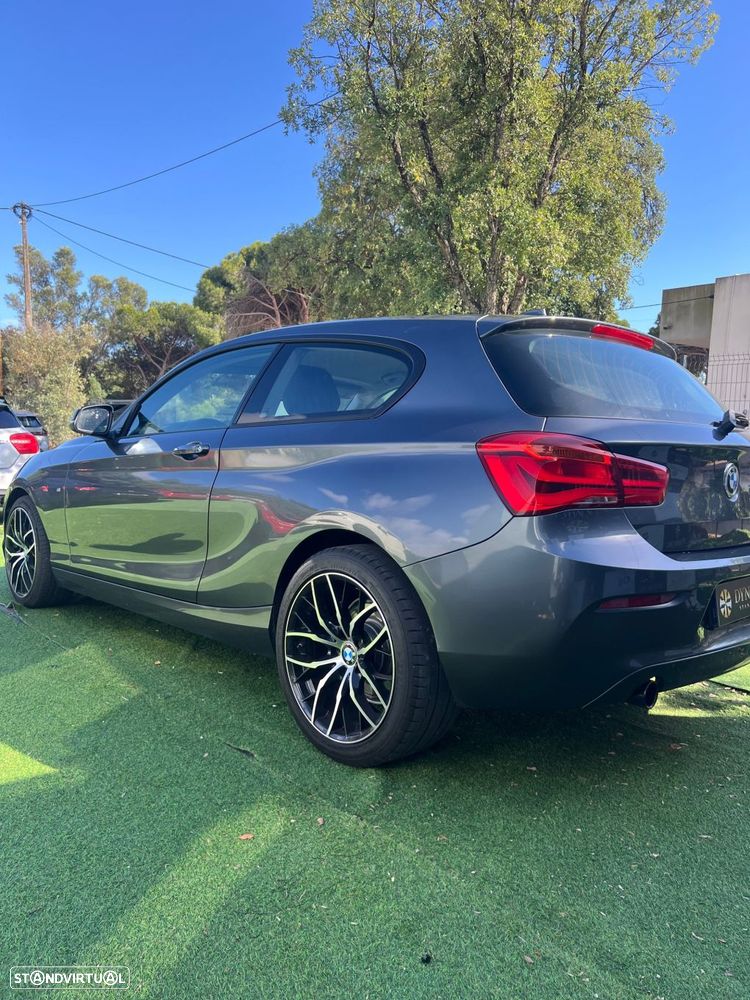 BMW 116 d Pack M - 13