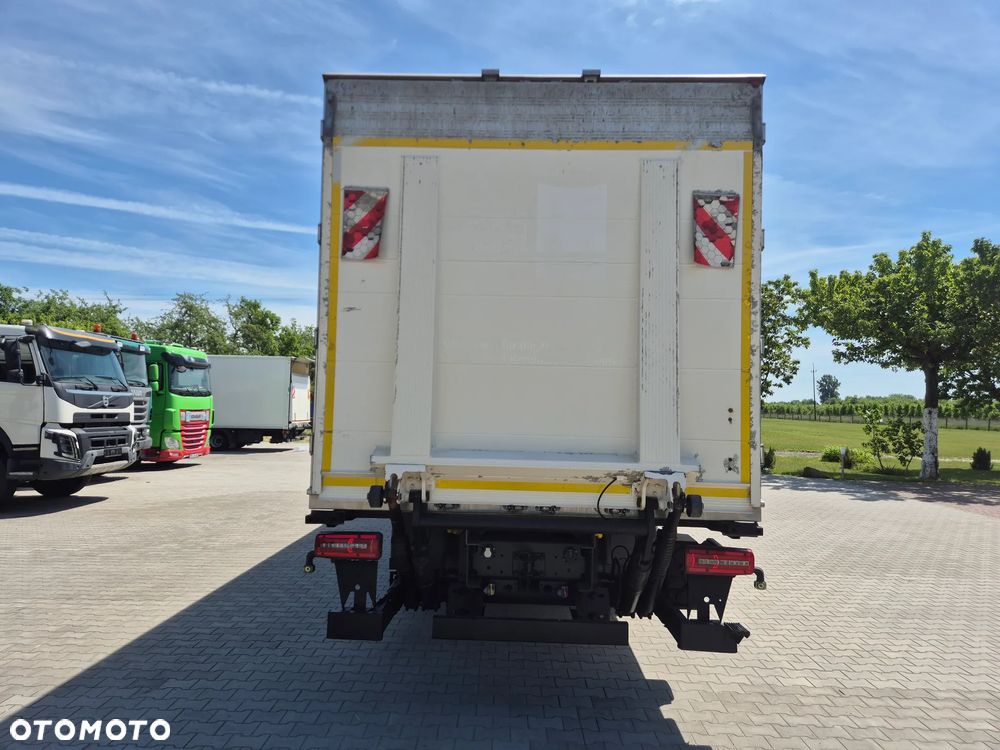 MAN TGS 26.400 6X2 CARRIER chłodnia 8m - 5