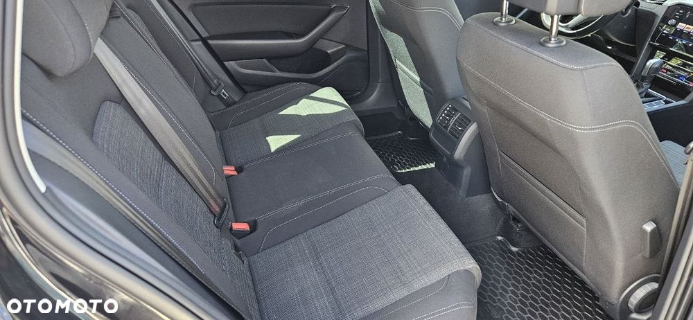Volkswagen Passat 2.0 TSI Business DSG - 24