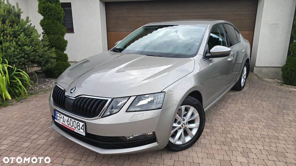 Skoda Octavia - 2