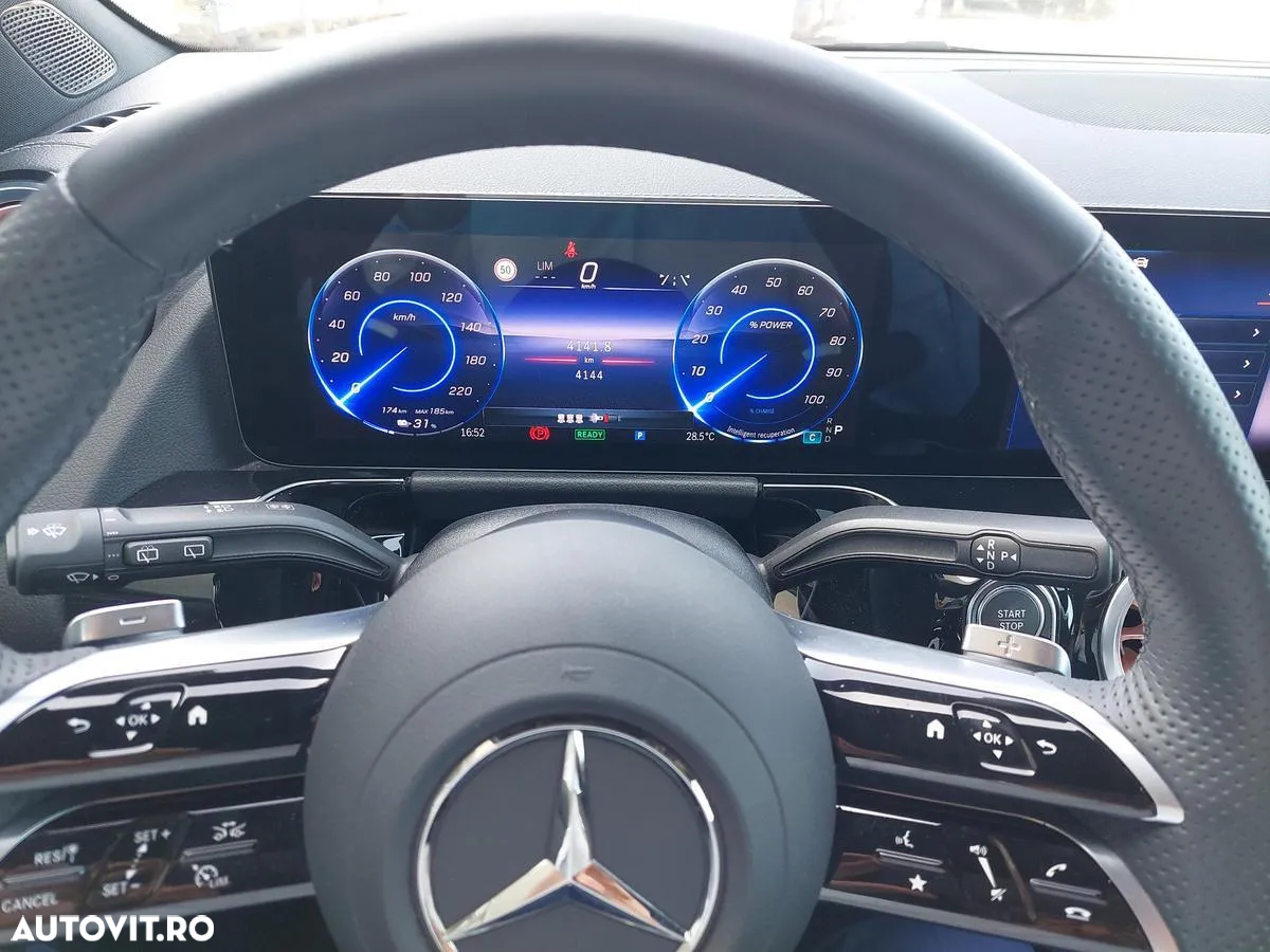 Mercedes-Benz EQA 250+ - 9