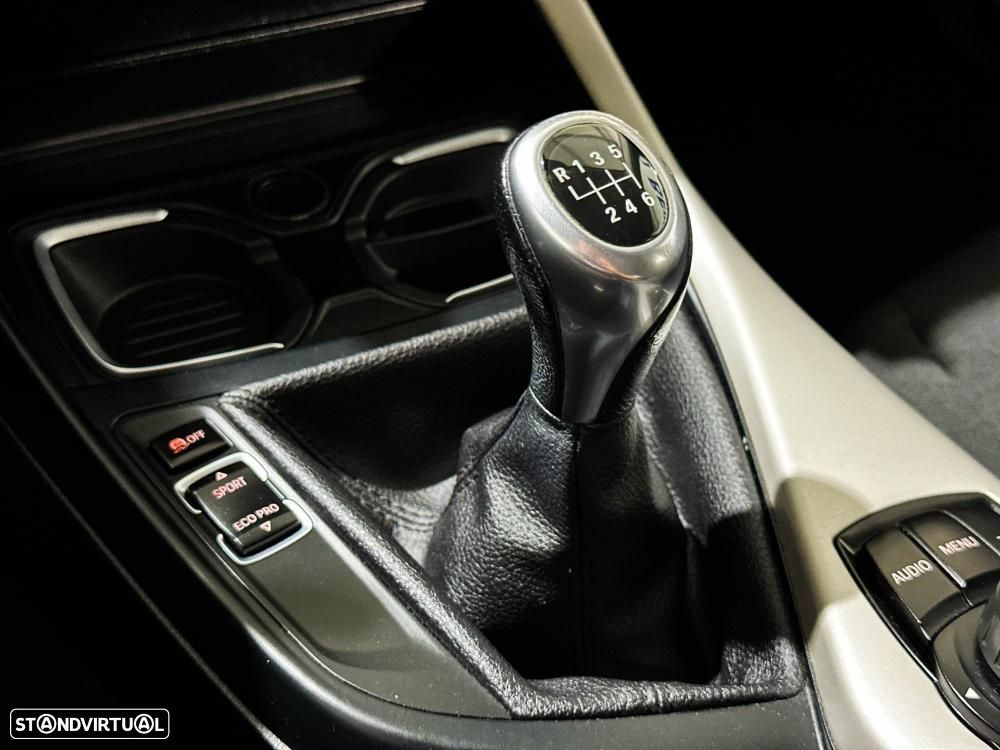 BMW 116 d Line Sport - 43